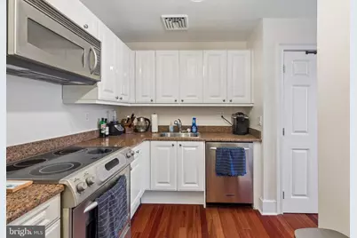 1500 Chestnut Street #4B, Philadelphia, PA 19102 - Photo 15