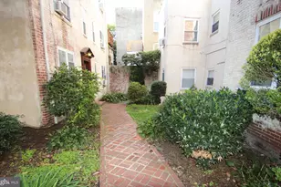 1612 Pine, Philadelphia, PA 19103 - Photo 15