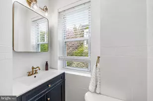 566 Martin St, Philadelphia, PA 19128 - Photo 19