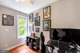 566 Martin St, Philadelphia, PA 19128 - Photo 11