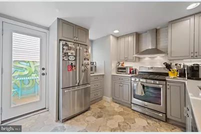 2617 Sepviva Street, Philadelphia, PA 19125 - Photo 11