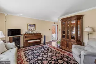 7406 Hill Rd, Philadelphia, PA 19128 - Photo 3