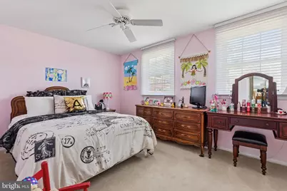 7406 Hill Road, Philadelphia, PA 19128 - Photo 15