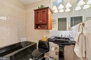 7406 Hill Rd, Philadelphia, PA 19128 - Photo 17