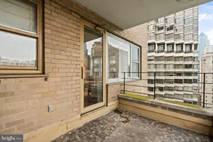 220 W Rittenhouse Square, Philadelphia, PA 19103 - Photo 23