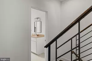 1834 Sepviva St, Philadelphia, PA 19125 - Photo 9