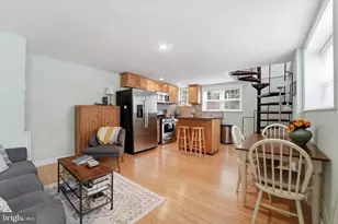 941 Montrose St, Philadelphia, PA 19147 - Photo 3