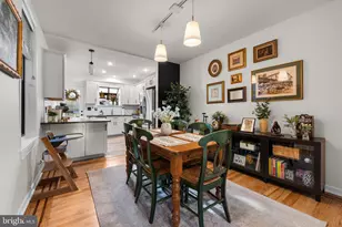 823 N 25th St, Philadelphia, PA 19130 - Photo 11