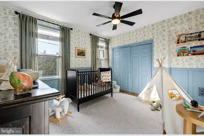 823 N 25th Street, Philadelphia, PA 19130 - Photo 25