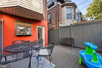 823 N 25th Street, Philadelphia, PA 19130 - Photo 17