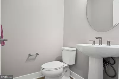 2150 Northbank Place #143, Philadelphia, PA 19125 - Photo 17