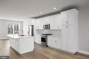 2150 Northbank Pl, Philadelphia, PA 19125 - Photo 11