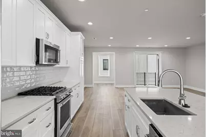 2150 Northbank Place #143, Philadelphia, PA 19125 - Photo 13