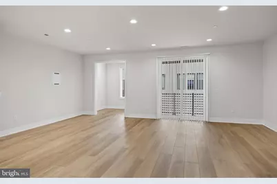 2150 Northbank Place #143, Philadelphia, PA 19125 - Photo 7