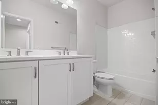 2150 Northbank Pl, Philadelphia, PA 19125 - Photo 29