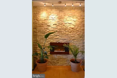907 N 5th Street, Philadelphia, PA 19123 - Photo 5