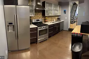 907 N 5th St, Philadelphia, PA 19123 - Photo 9