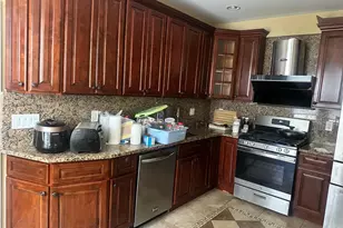 2124 Borbeck Ave, Philadelphia, PA 19152 - Photo 7