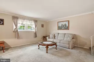 131 Ridgefield Rd, Philadelphia, PA 19154 - Photo 3