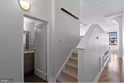 2429 Locust Street #520, Philadelphia, PA 19103 - Photo 3
