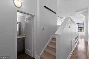 2429 Locust St, Philadelphia, PA 19103 - Photo 3