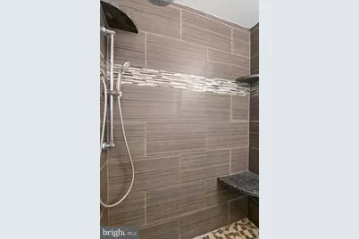 2429 Locust Street #520, Philadelphia, PA 19103 - Photo 19