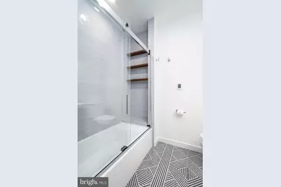 283 Locust Street, Philadelphia, PA 19106 - Photo 27