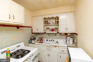 8314 Thouron Ave, Philadelphia, PA 19150 - Photo 15