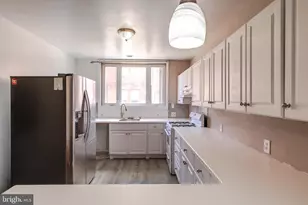 955 Pratt St, Philadelphia, PA 19124 - Photo 9
