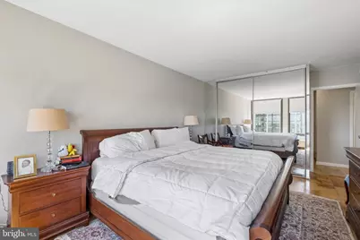 200 Locust Street #18GN, Philadelphia, PA 19106 - Photo 9