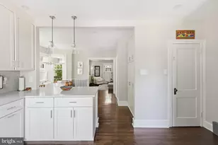 307 E Gravers Ln, Philadelphia, PA 19118 - Photo 7
