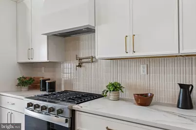 1439 S 8th Street, Philadelphia, PA 19147 - Photo 13