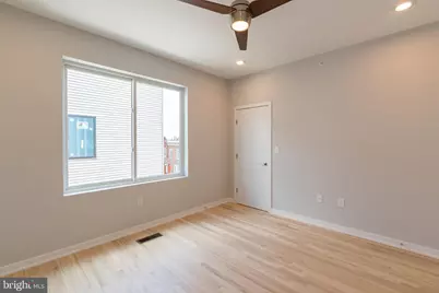 1351 S Myrtlewood Street, Philadelphia, PA 19146 - Photo 17