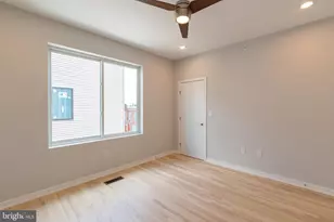 1351 S Myrtlewood St, Philadelphia, PA 19146 - Photo 17