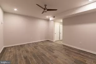 1351 S Myrtlewood St, Philadelphia, PA 19146 - Photo 21