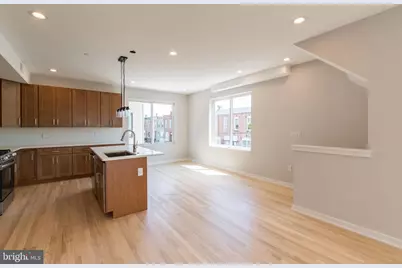1351 S Myrtlewood Street, Philadelphia, PA 19146 - Photo 3