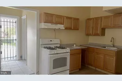 412 Lindley Avenue, Philadelphia, PA 19120 - Photo 11