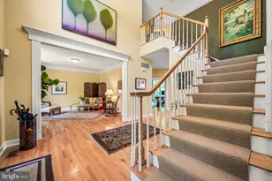 734 Cornelia Pl, Philadelphia, PA 19118 - Photo 15