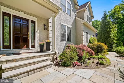 734 Cornelia Place, Philadelphia, PA 19118 - Photo 3