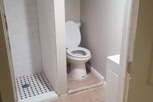725 Tree St, Philadelphia, PA 19148 - Photo 11