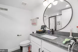 1415 Locust St, Philadelphia, PA 19102 - Photo 9