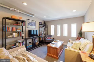 135 N 3rd St, Philadelphia, PA 19106 - Photo 7