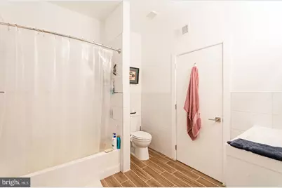 135 N 3rd Street #UNIT 2B, Philadelphia, PA 19106 - Photo 11