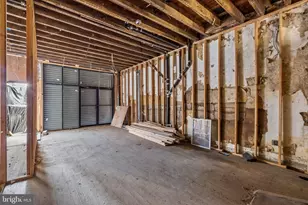 643 N Preston St, Philadelphia, PA 19104 - Photo 17