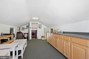 8000 Colfax St, Philadelphia, PA 19136 - Photo 23