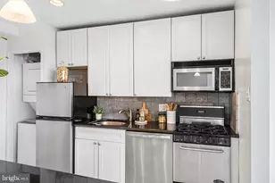 1810 Rittenhouse Square, Philadelphia, PA 19103 - Photo 9