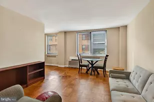 2601 Pennsylvania Ave, Philadelphia, PA 19130 - Photo 21