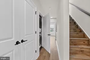 2715 Maya Ln, Philadelphia, PA 19131 - Photo 15