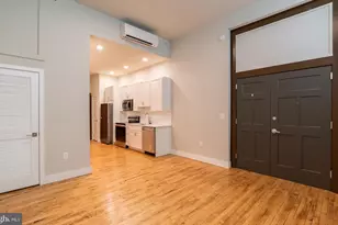1300 S 19th St, Philadelphia, PA 19146 - Photo 5