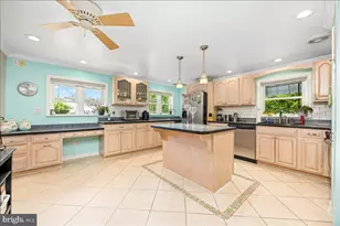 2801 Shipley Rd, Philadelphia, PA 19152 - Photo 3